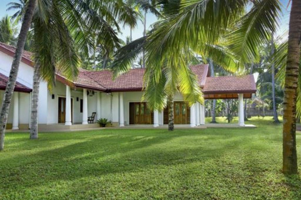 Coco Villa Peach Tree Katunayake Exterior photo